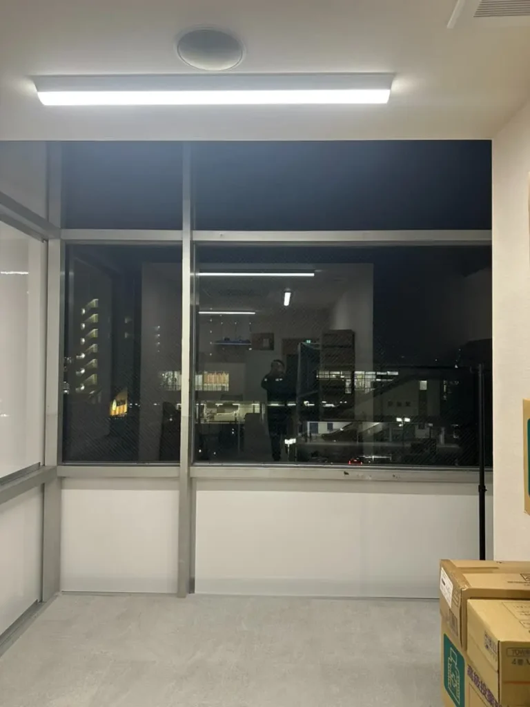 デジタルサイネージ設置前風景