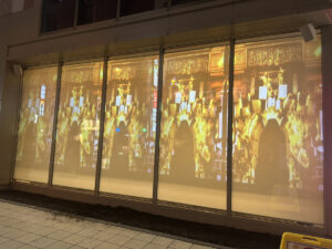 札幌市のノルベサに設置された調光フィルム